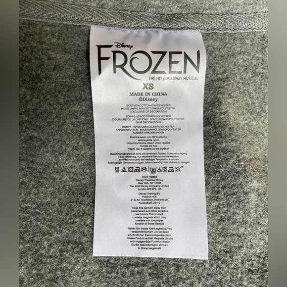 NWT DISNEY FROZEN THE HIT BROADWAY MUSICAL EMBROIDERED FUR RIMMED HOODIE SZ XS - Picture 6 of 14